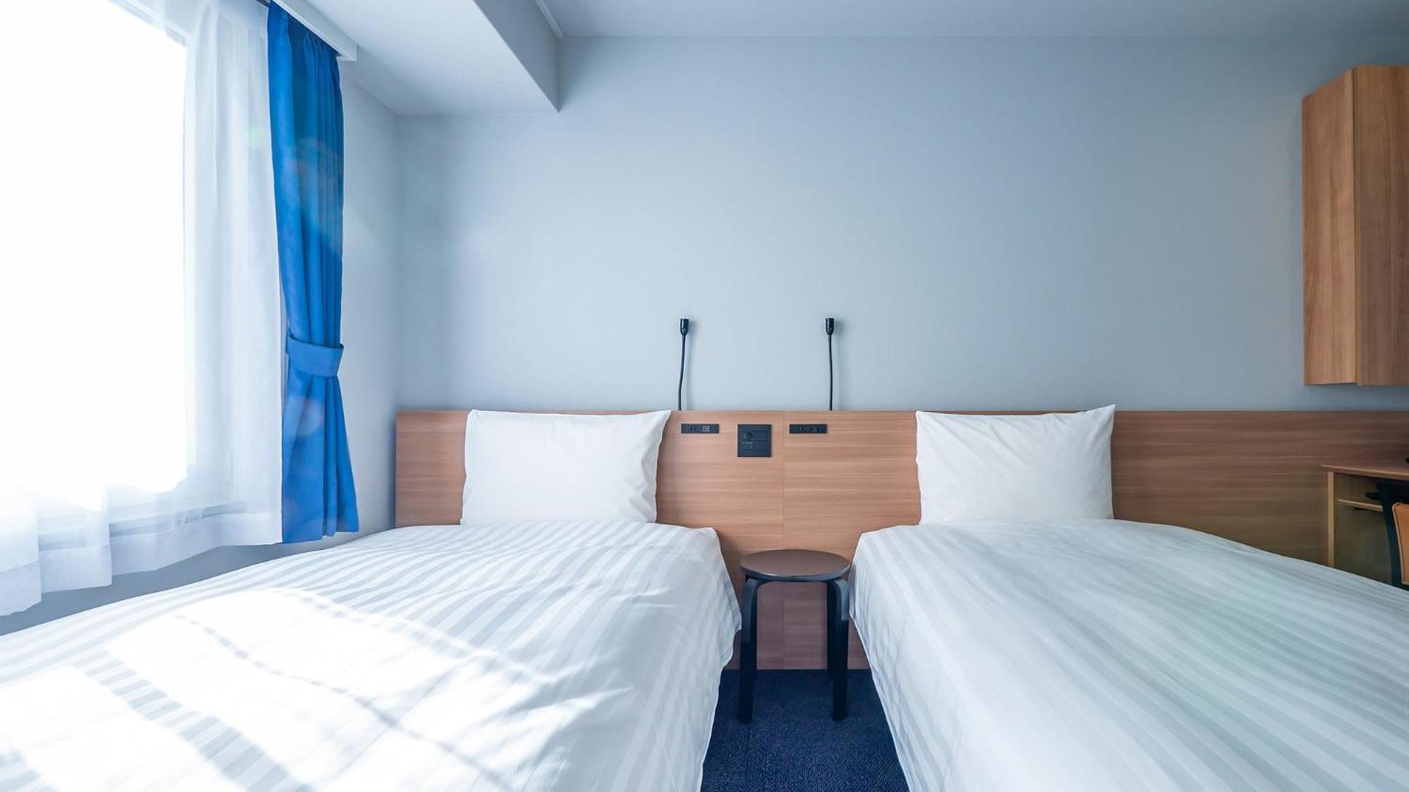 Toyoko Inn Nagasaki Ekimae Rum bild